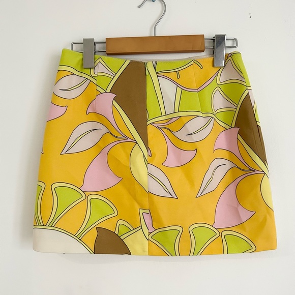 Flower Patterned Skirt - Picture 2 of 2